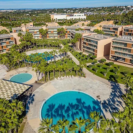 Salgados - 2 Bedroom *