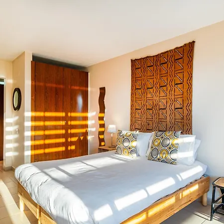 Salgados - 2 Bedroom Гия
