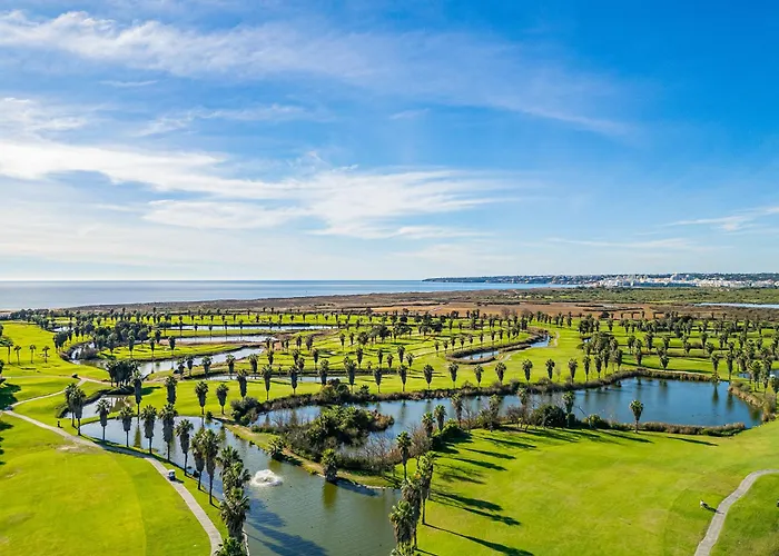 Salgados - 2 Bedroom *