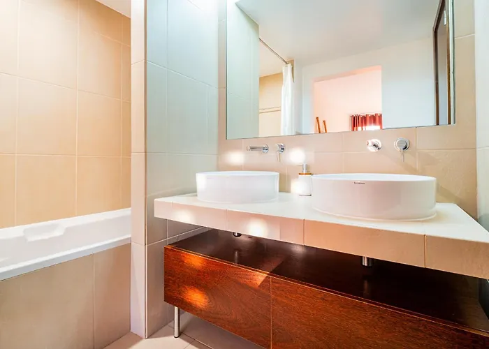 Salgados - 2 Bedroom *