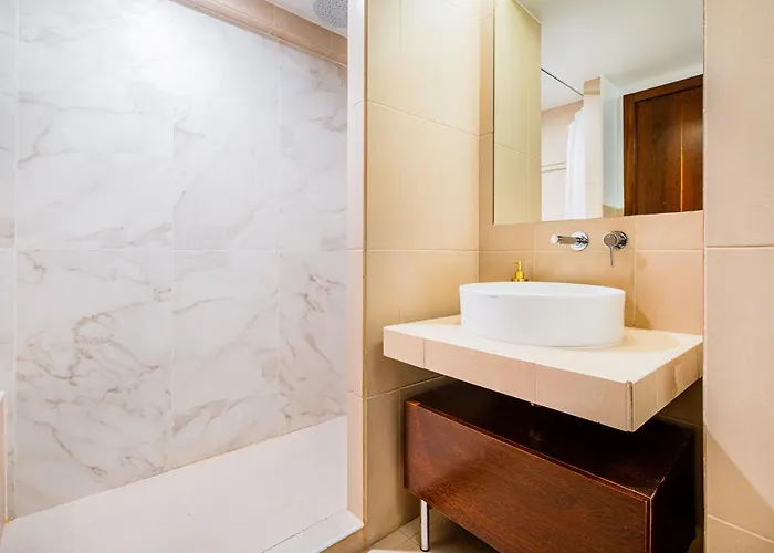 Salgados - 2 Bedroom 아파트 기아